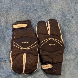 Swix Men's snowboarding gloves. XL.